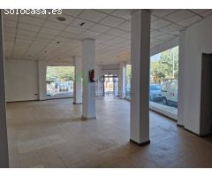LOCAL COMERCIAL DE ESQUINA EN SAN ROQUE