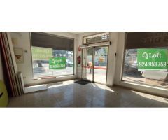 LOCAL COMERCIAL DE ESQUINA EN ZONA CENTRO, PRÓXIMO A PUERTA PILAR