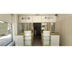 LOCAL COMERCIAL DE ESQUINA EN ZONA CENTRO, PRÓXIMO A PUERTA PILAR