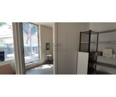 LOCAL COMERCIAL DE ESQUINA EN ZONA CENTRO, PRÓXIMO A PUERTA PILAR