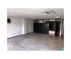 ENTREPLANTA DE OFICINAS EN EL CENTRO DE BADAJOZ