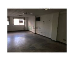 ENTREPLANTA DE OFICINAS EN EL CENTRO DE BADAJOZ