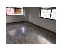 ENTREPLANTA DE OFICINAS EN EL CENTRO DE BADAJOZ