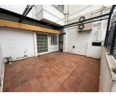 ESPECTACULAR PISO DE 300 M² GARAJE Y PATIO EN PLAZA DE LOS ALFÉRECES