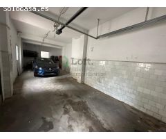 ESPECTACULAR PISO DE 300 M² GARAJE Y PATIO EN PLAZA DE LOS ALFÉRECES
