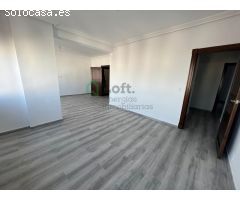 PISO RECIÉN REFORMADO CON GARAJE Y TRASTERO EN EL CENTRO DE BADAJOZ (EDIFICIO