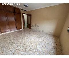 ESTUPENDO PISO EN EL CENTRO DE BADAJOZ