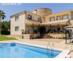 IMPRESIONANTE CHALET INDEPENDIENTE EN LAS VAGUADAS