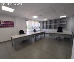OFICINA CON PLAZA DE GARAJE EN VALDEPASILLAS