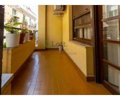 PISO CON GARAJE EN EL CASCO ANTIGUO