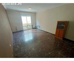 PISO DE 3 DORMITORIOS CON PLAZA DE GARAJE EN PARDALERAS