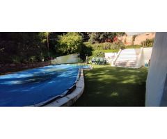 CHALET CON PISCINA PRIVADA EN LOS MONTITOS