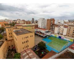 PISO DE 5 DORMITORIOS EN CENTRO