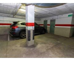 PISO CON GARAJE Y TRASTERO EN EL CASCO ANTIGUO