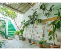 PISO EN PLANTA BAJA CON GRAN PATIO