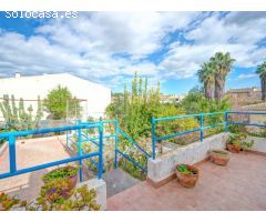 Hermosa Casa Reformada con Patio y Piscina en las Afueras de Campanet