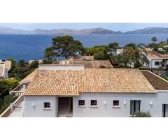 Villa moderna con vistas al mar en Bonaire, Alcudia