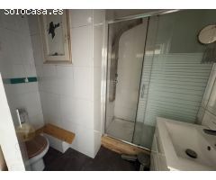 Ático con terraza en edificio industrial - Ideal para estudio, oficina o