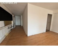 Ático con terraza en edificio industrial - Ideal para estudio, oficina o