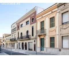 Exclusiva vivienda rehabilitada con piscina en el centro de Sabadel
