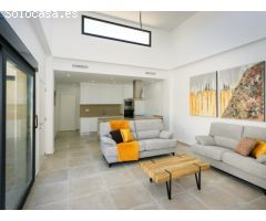 CASA CONTEMPORÁNEA EN DAYA NUEVA