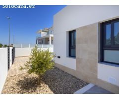 CASA CONTEMPORÁNEA EN DAYA NUEVA