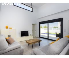 CASA CONTEMPORÁNEA EN DAYA NUEVA