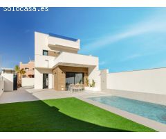 VILLA DE NUEVA CONSTRUCCIÓN EN ALMERÍA 3 DORMITORIOS Y 3 BAÑOS