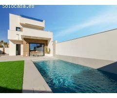 VILLA DE NUEVA CONSTRUCCIÓN EN ALMERÍA 3 DORMITORIOS Y 3 BAÑOS