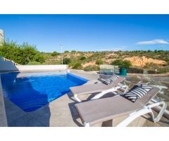 SUPER VILLA INDEPENDIENTE EN ESQUINA CON PISCINA INFINITY PRIVADA Y VISTAS