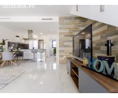 Chalet adosado en venta en Polop, con 3 dormitorios