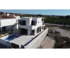 Precioso chalet contemporáneo en Daya Nueva