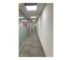 Oficina polivalente en un edificio emblemático y sostenible