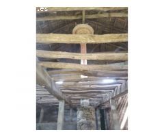 Se vende casa con finca en A Barqueira