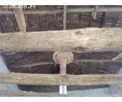 Se vende casa con finca en A Barqueira