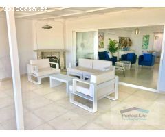 Se vende Bungalow de 3 dormitorios con aparcamiento y vistas al mar en San