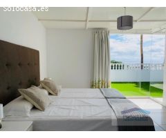 Se vende Bungalow de 3 dormitorios con aparcamiento y vistas al mar en San