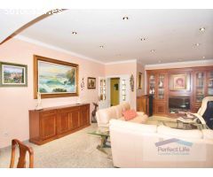 SE VENDE GRAN CHALET CON PISCINA PRIVADA, GARAJE Y VISTAS AL MAR EN ARGUINEGUIN