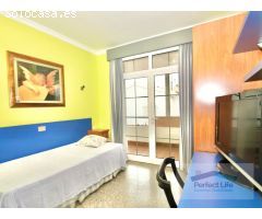 SE VENDE GRAN CHALET CON PISCINA PRIVADA, GARAJE Y VISTAS AL MAR EN ARGUINEGUIN