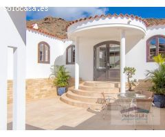 SE ALQUILA EXCLUSIVO CHALET DE LUJO EN TAURO GOLF A PARTIR DE JUNIO 2025