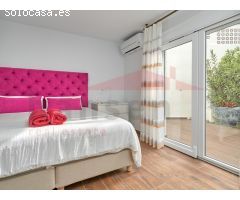 Exclusiva Villa Multifamiliar en Caleta de Vélez