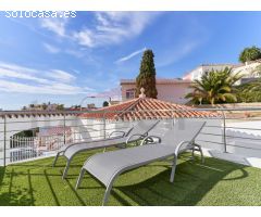 Exclusiva Villa Multifamiliar en Caleta de Vélez