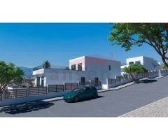 Proyecto de obra nueva de apartamentos turísticos con vistas al mar en Valle