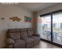 Acogedor piso en urbanización con piscina en Torre del Mar