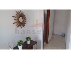 Apartamento Frente al Mar en Torre del Mar: Tu Oasis Junto a la Playa de Octubre