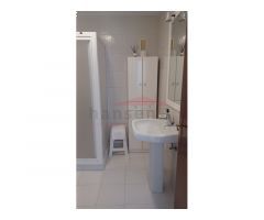 Apartamento Frente al Mar en Torre del Mar: Tu Oasis Junto a la Playa de Octubre