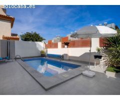 CASA INDEPENDIENTE MODERNA EN SECTOR 25 , AGUAS NUEVAS TORREVIEJA