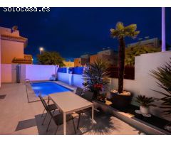CASA INDEPENDIENTE MODERNA EN SECTOR 25 , AGUAS NUEVAS TORREVIEJA