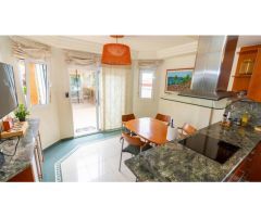 PRECIOSO CHALET CON PISCINA PRIVADA Y GARAJE EN AGUAS NUEVAS, TORREVIEJA