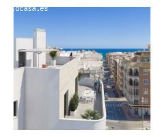 ÁTICO CON TERRAZA DE 23 M² Y AZOTEA DE 80 M²